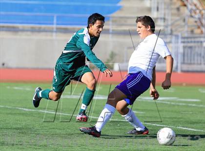Thumbnail 1 in Poway vs. San Diego (22nd Annual San Diego Holiday Tournament) photogallery.