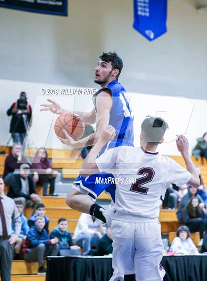 Thumbnail 3 in Roscoe Central vs. Livingston Manor (Section 9 Class D Championship) photogallery.