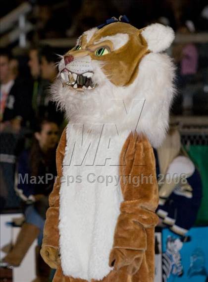 Thumbnail 3 in West Ranch vs. Saugus photogallery.