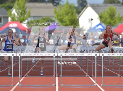 Thumbnail 3 in WIAA 2A Track & Field Finals photogallery.