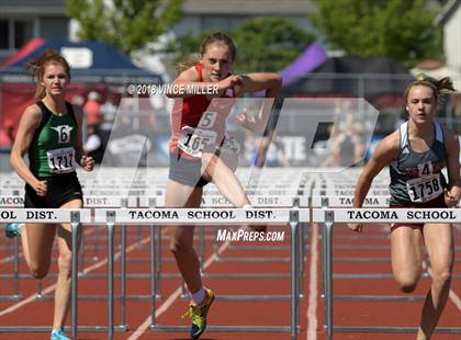 Thumbnail 2 in WIAA 2A Track & Field Finals photogallery.