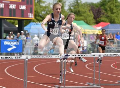 Thumbnail 3 in WIAA 2A Track & Field Finals photogallery.
