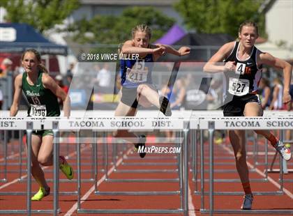 Thumbnail 3 in WIAA 2A Track & Field Finals photogallery.