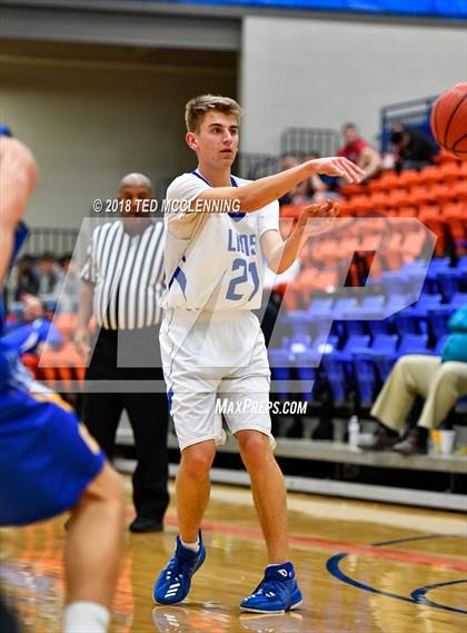 Thumbnail 1 in Jessieville vs. Cedarville (AAA 3A Regional Playoff) photogallery.