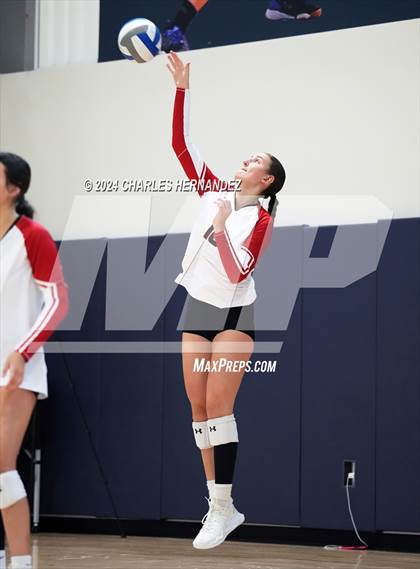 Thumbnail 3 in Huntsville vs. Victoria West (Legends Invitational) photogallery.