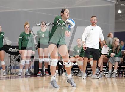 Thumbnail 2 in Huntsville vs. Victoria West (Legends Invitational) photogallery.