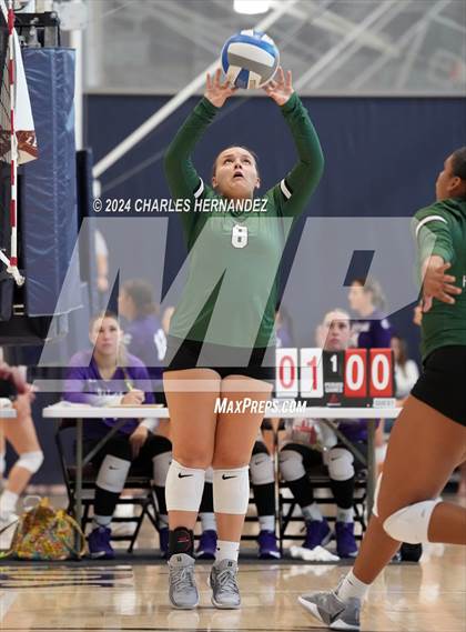 Thumbnail 2 in Huntsville vs. Victoria West (Legends Invitational) photogallery.