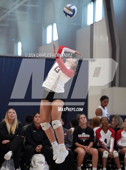 Thumbnail 1 in Huntsville vs. Victoria West (Legends Invitational) photogallery.