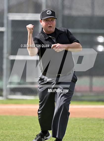 Thumbnail 3 in Anaheim vs. Alta Loma (Anaheim Lions Tournament) photogallery.