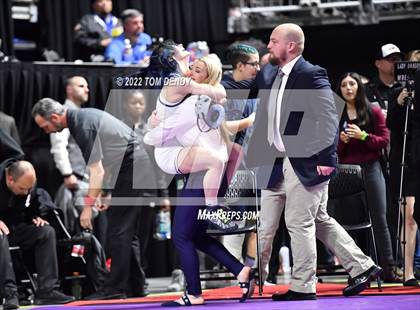 Thumbnail 3 in UIL State Championships - 6A 102lb Final photogallery.