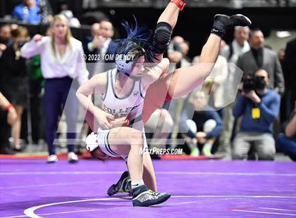 Thumbnail 2 in UIL State Championships - 6A 102lb Final photogallery.
