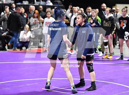 Thumbnail 2 in UIL State Championships - 6A 102lb Final photogallery.