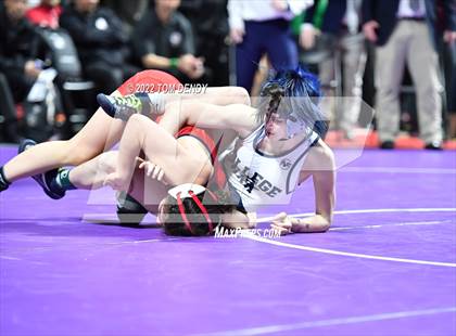 Thumbnail 3 in UIL State Championships - 6A 102lb Final photogallery.
