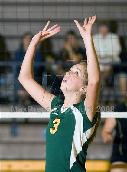 Thumbnail 2 in Buhach Colony vs Davis (Oakdale Invitational) photogallery.