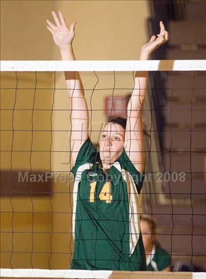 Thumbnail 2 in Buhach Colony vs Davis (Oakdale Invitational) photogallery.