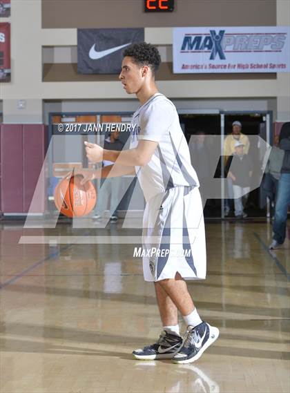 Thumbnail 2 in Saddleback Valley Christian vs. Orange Glen (Rancho Mirage Holiday Invitational) photogallery.