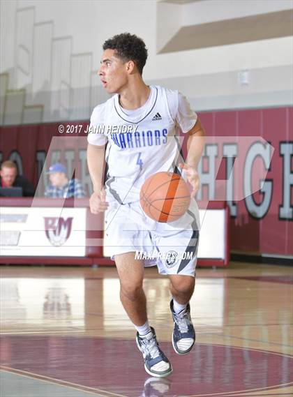 Thumbnail 3 in Saddleback Valley Christian vs. Orange Glen (Rancho Mirage Holiday Invitational) photogallery.