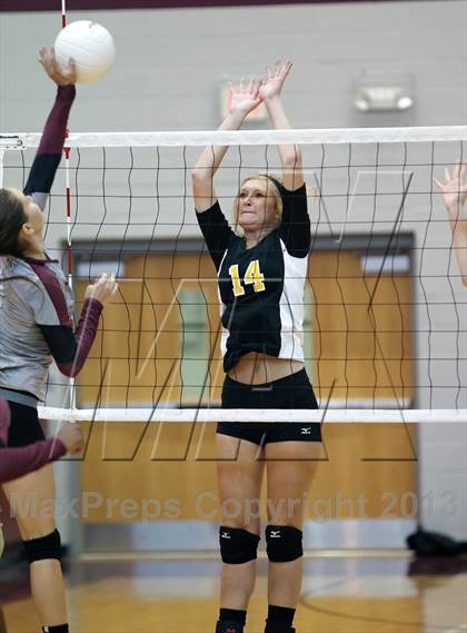 Thumbnail 2 in Crandall @ Ennis photogallery.