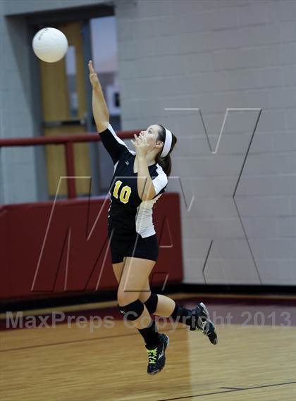Thumbnail 3 in Crandall @ Ennis photogallery.