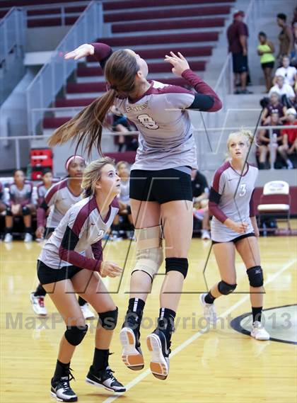 Thumbnail 3 in Crandall @ Ennis photogallery.