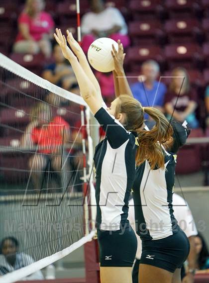 Thumbnail 1 in Crandall @ Ennis photogallery.