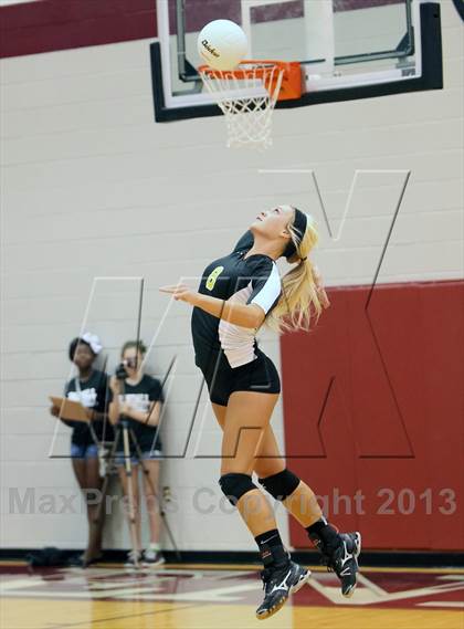 Thumbnail 3 in Crandall @ Ennis photogallery.