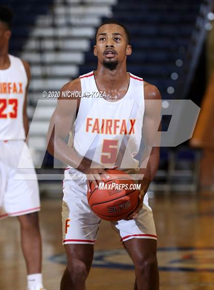 Thumbnail 1 in Fairfax vs. Overland photogallery.