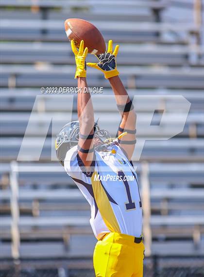 Thumbnail 3 in Uniondale @ Baldwin photogallery.