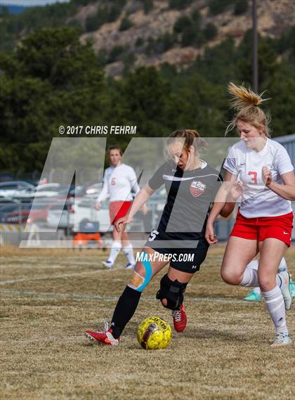 Thumbnail 3 in Coronado vs. Montrose (Kadet Kickoff Classic) photogallery.