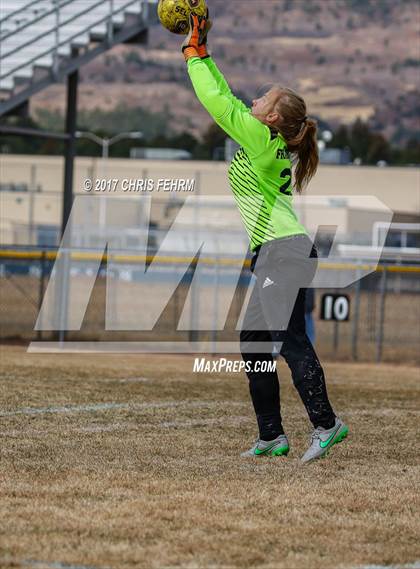 Thumbnail 3 in Coronado vs. Montrose (Kadet Kickoff Classic) photogallery.