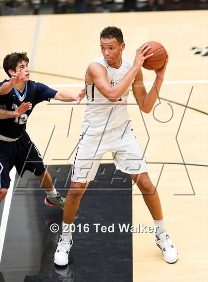 Thumbnail 1 in Valley Christian @ Archbishop Mitty photogallery.