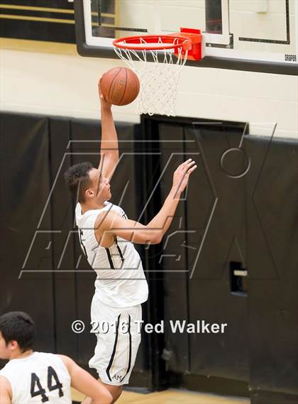 Thumbnail 3 in Valley Christian @ Archbishop Mitty photogallery.