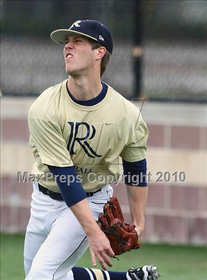 Thumbnail 1 in Texas vs Dallas Jesuit (Jesuit Baseball Classic ) photogallery.
