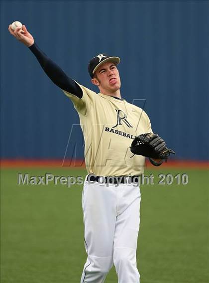 Thumbnail 1 in Texas vs Dallas Jesuit (Jesuit Baseball Classic ) photogallery.