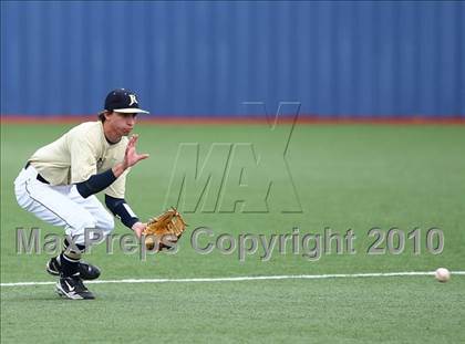 Thumbnail 1 in Texas vs Dallas Jesuit (Jesuit Baseball Classic ) photogallery.