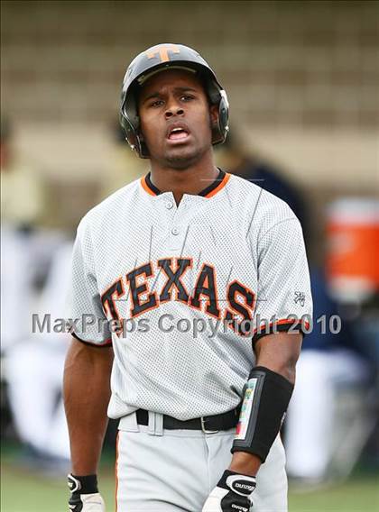Thumbnail 1 in Texas vs Dallas Jesuit (Jesuit Baseball Classic ) photogallery.
