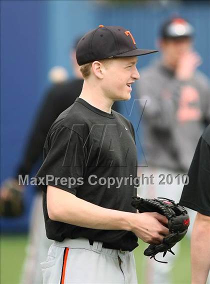 Thumbnail 2 in Texas vs Dallas Jesuit (Jesuit Baseball Classic ) photogallery.