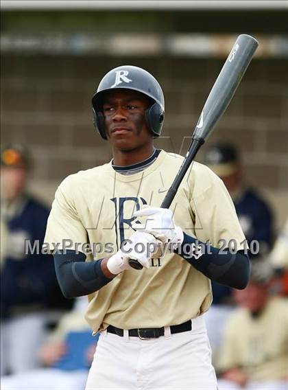 Thumbnail 1 in Texas vs Dallas Jesuit (Jesuit Baseball Classic ) photogallery.