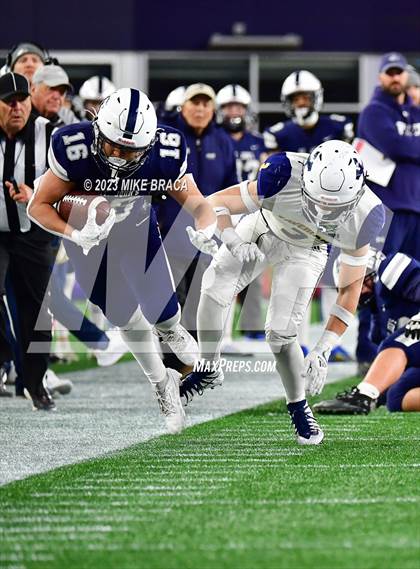 Thumbnail 1 in Xaverian Brothers vs St. John's Prep (MIAA D1 Final) photogallery.