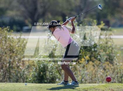 Thumbnail 1 in TSSAA I-AAA State Championships (Round Two)  photogallery.