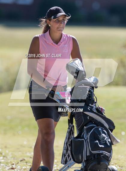 Thumbnail 1 in TSSAA I-AAA State Championships (Round Two)  photogallery.