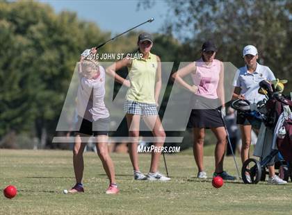 Thumbnail 2 in TSSAA I-AAA State Championships (Round Two)  photogallery.