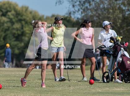 Thumbnail 2 in TSSAA I-AAA State Championships (Round Two)  photogallery.