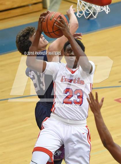 Thumbnail 2 in St. Thomas More vs John Curtis Christian (Country Day Holiday Tournament) photogallery.