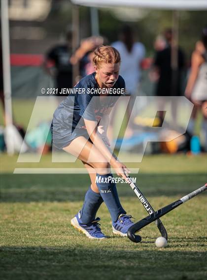 Thumbnail 1 in Sacred Heart Academy vs DuPont Manual (Sacred Heart Academy Apple Tournament) photogallery.
