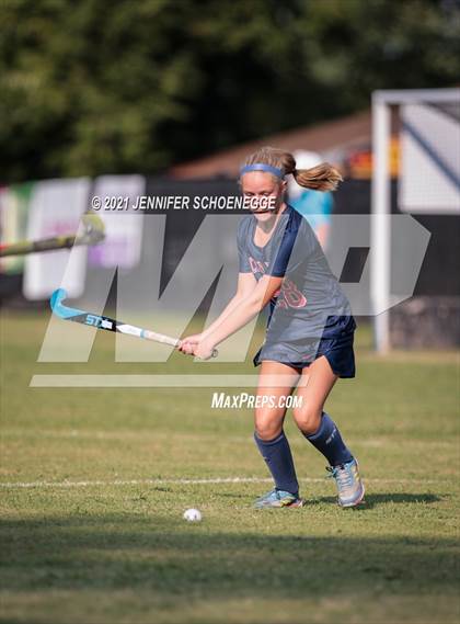 Thumbnail 1 in Sacred Heart Academy vs DuPont Manual (Sacred Heart Academy Apple Tournament) photogallery.
