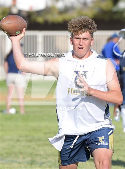 Thumbnail 2 in Yuma Catholic vs  Ironwood Ridge (Cactus Duel Out West 7-on-7 Tournament) photogallery.