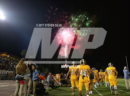 Thumbnail 3 in Fallbrook @ El Camino photogallery.