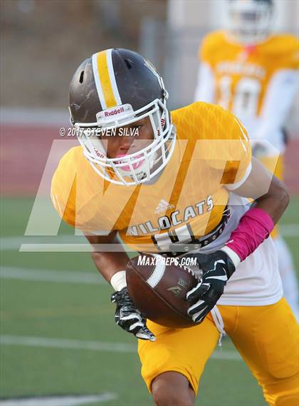 Thumbnail 3 in Fallbrook @ El Camino photogallery.
