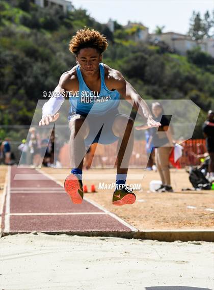 Thumbnail 2 in Elmer Runge Invitational photogallery.
